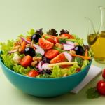 Wenn Gemüse zur Mahlzeit wird: Was fehlt einem Salat, damit er wirklich satt macht